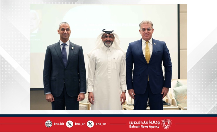 محافظ مصرف البحرين المركزي يشارك في حلقة نقاشية رفيعة المستوى ضمن أعمال الاجتماع العشرين للاستقرار المالي في أبوظبي